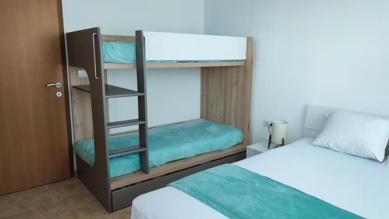 Cozy Apartment With Sea View And Free Parking Поморие Экстерьер фото